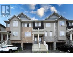 15 BARLEY LANE, Hamilton, Ontario