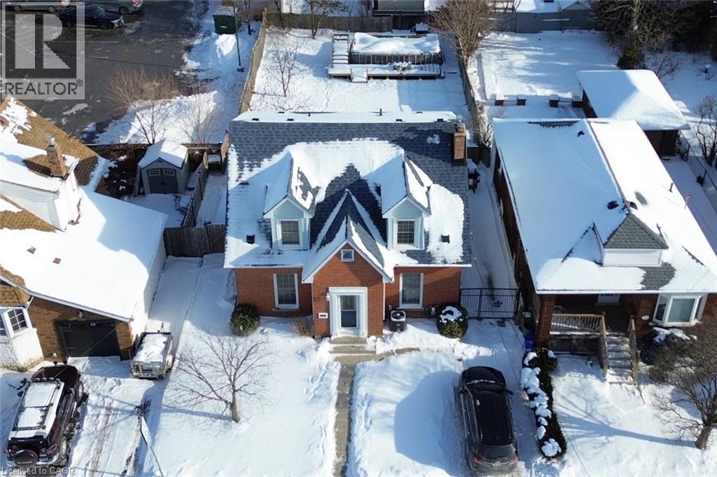 19 East 17th Street, Hamilton, Ontario  L9A 4L9 - Photo 3 - 40802010