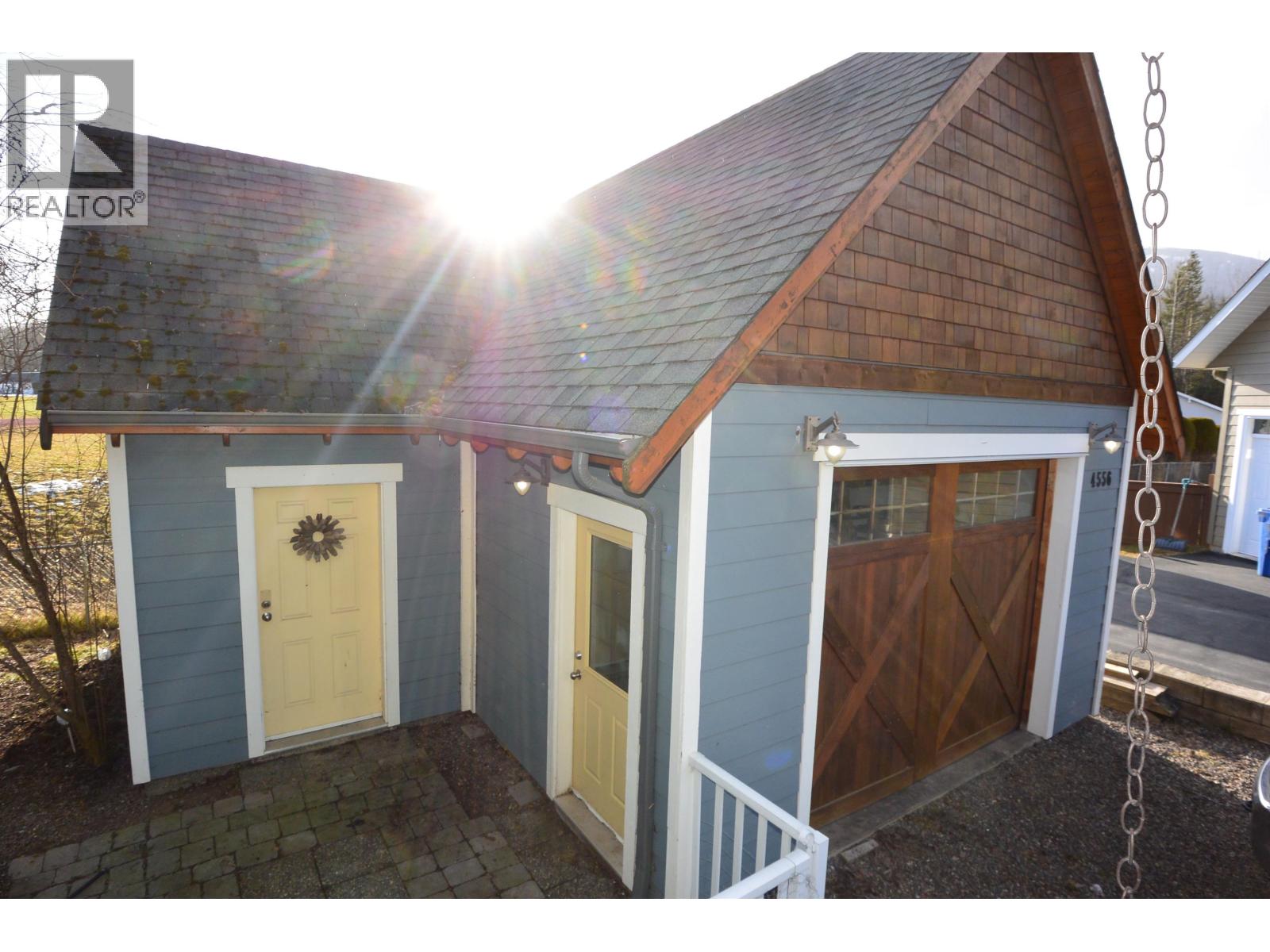 4556 Schibli Street, Smithers, British Columbia  V0J 2N0 - Photo 37 - R3090015