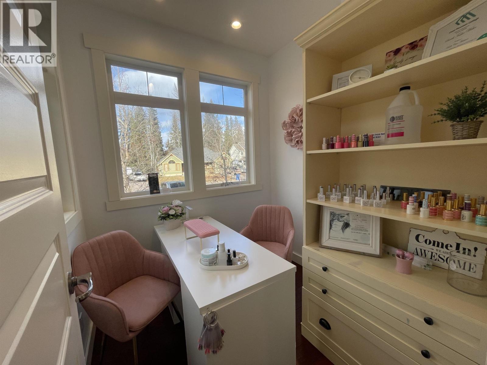 4556 Schibli Street, Smithers, British Columbia  V0J 2N0 - Photo 19 - R3090015