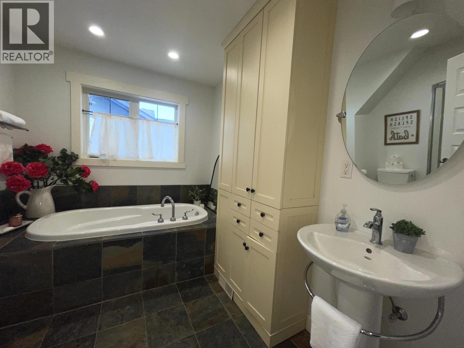 4556 Schibli Street, Smithers, British Columbia  V0J 2N0 - Photo 26 - R3090015