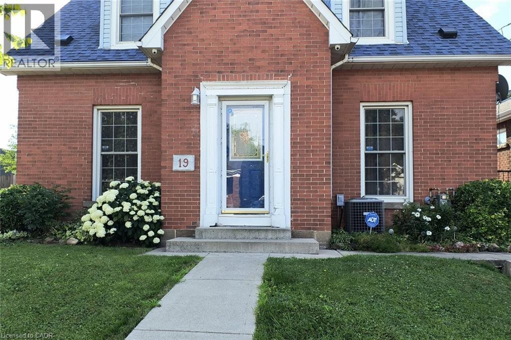 19 East 17th Street, Hamilton, Ontario  L9A 4L9 - Photo 43 - 40802010