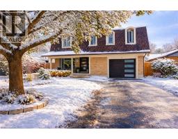 47 MANOR Drive, Kitchener, Ontario