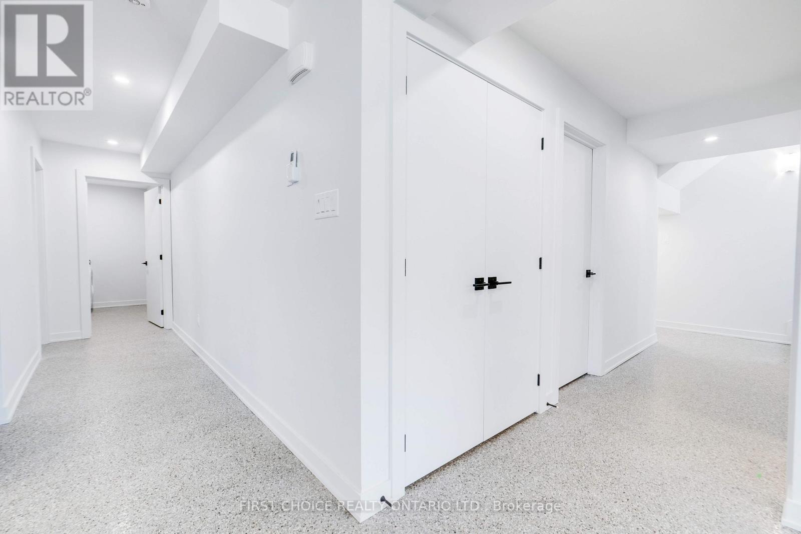 65 Tower Road, Ottawa, Ontario  K2G 2E8 - Photo 14 - X12789084