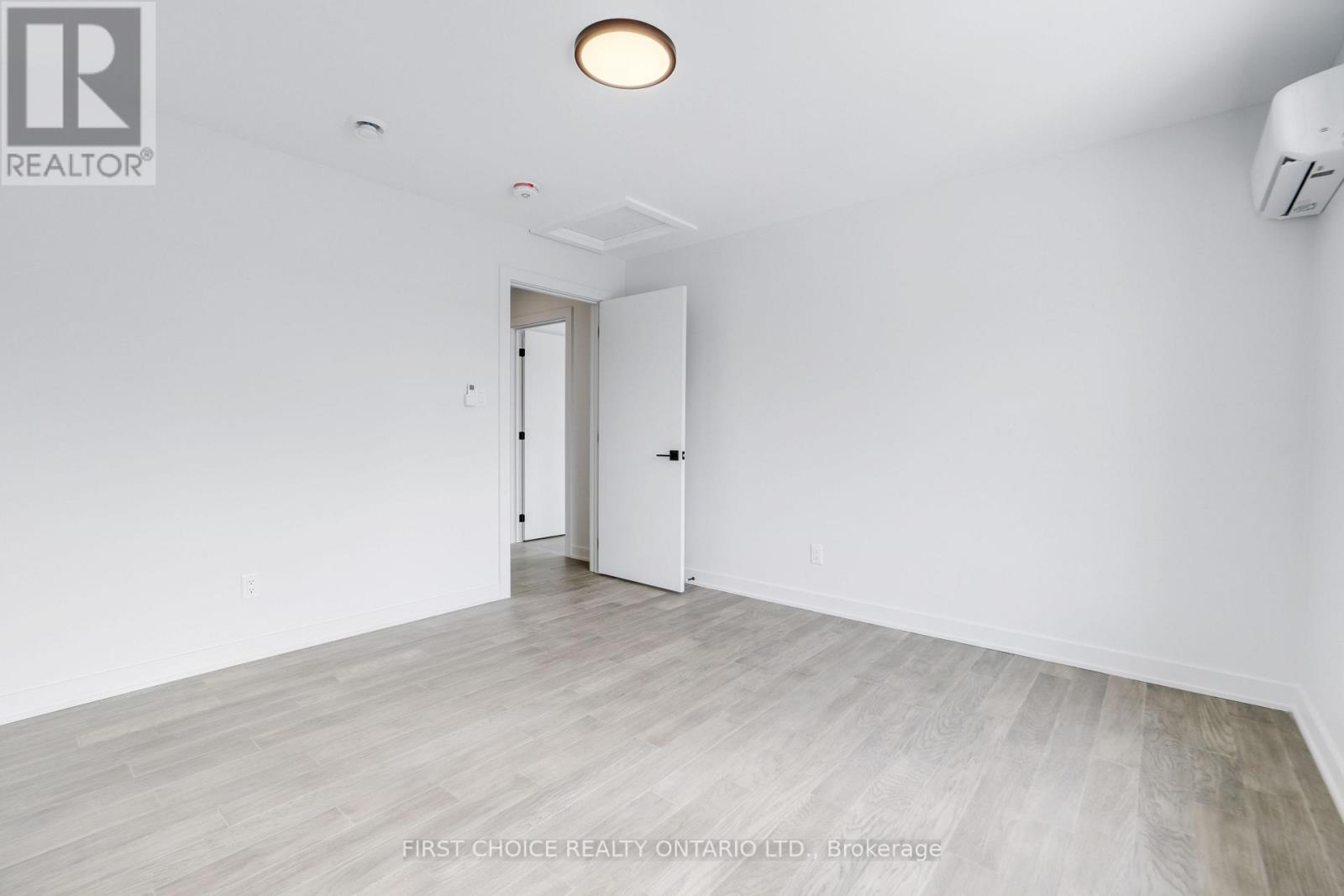 65 Tower Road, Ottawa, Ontario  K2G 2E8 - Photo 25 - X12789086