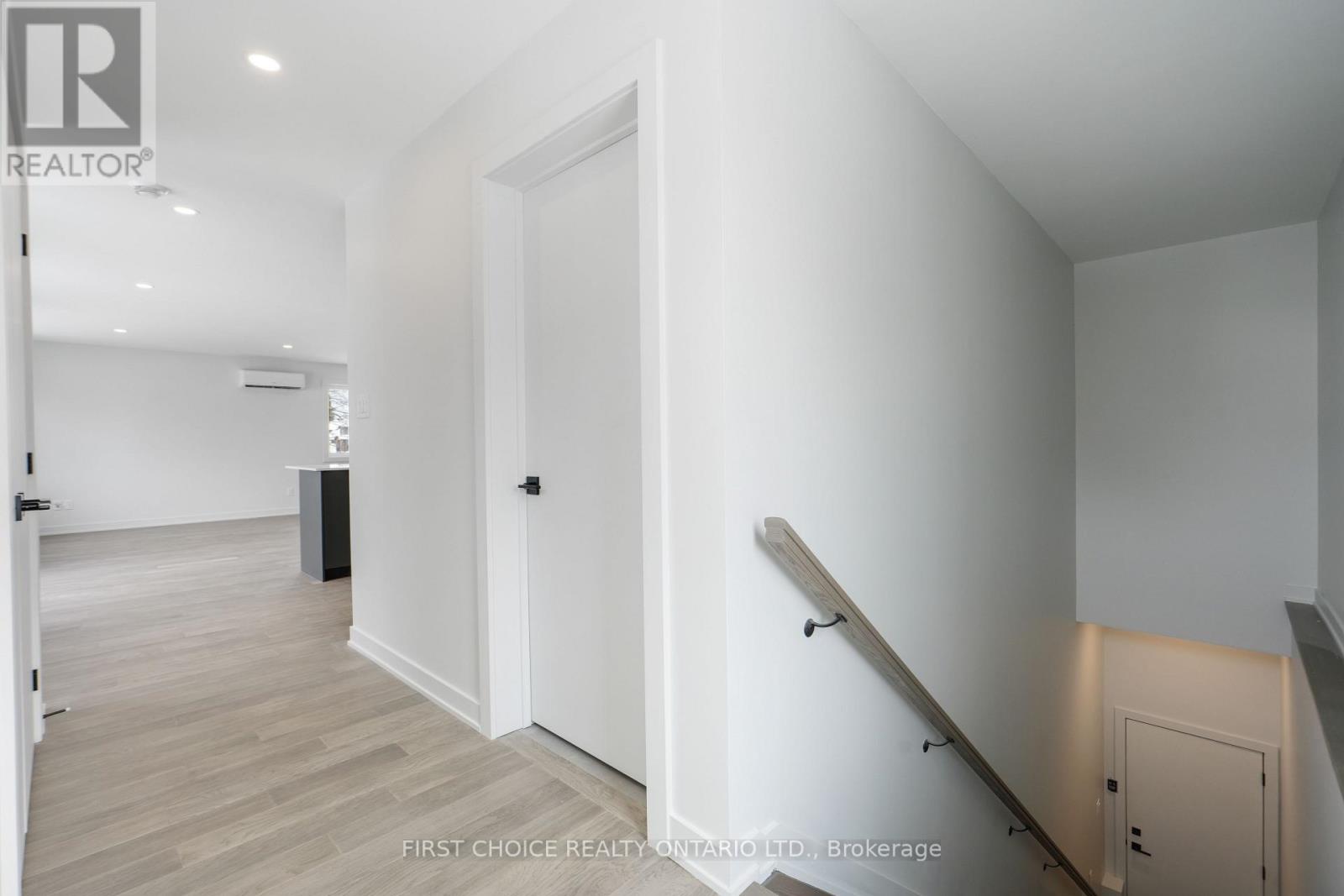 65 Tower Road, Ottawa, Ontario  K2G 2E8 - Photo 3 - X12789086