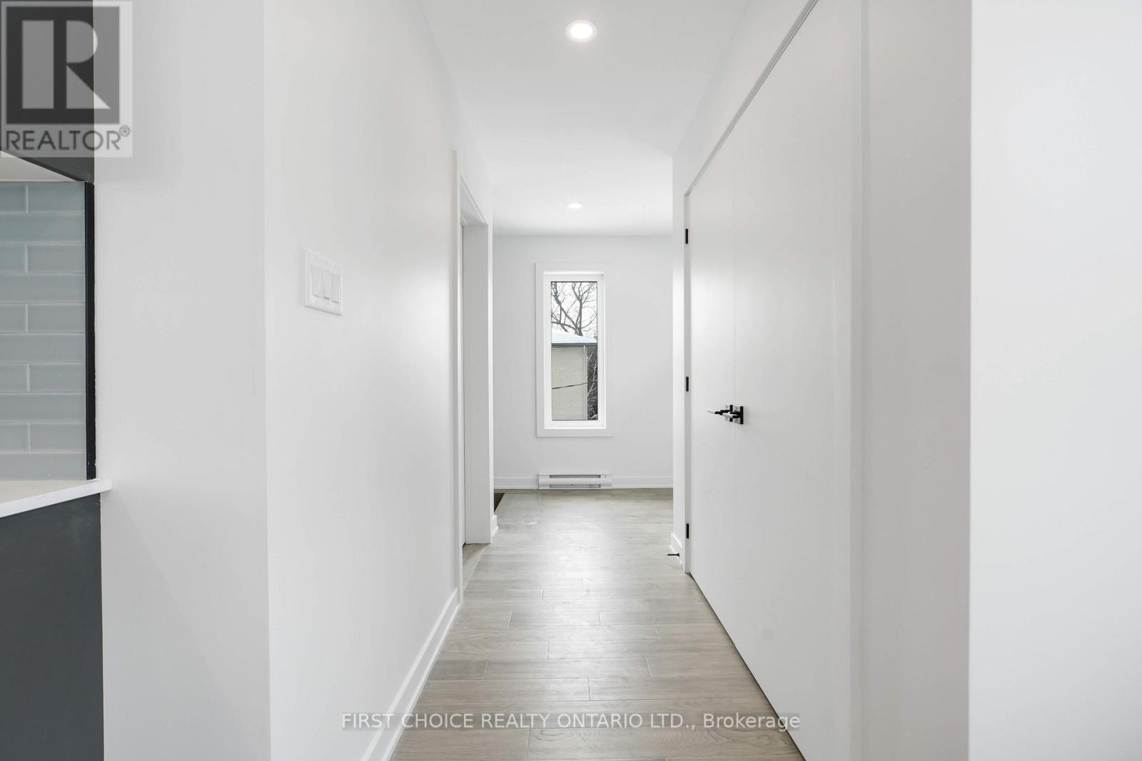 65 Tower Road, Ottawa, Ontario  K2G 2E8 - Photo 4 - X12789086