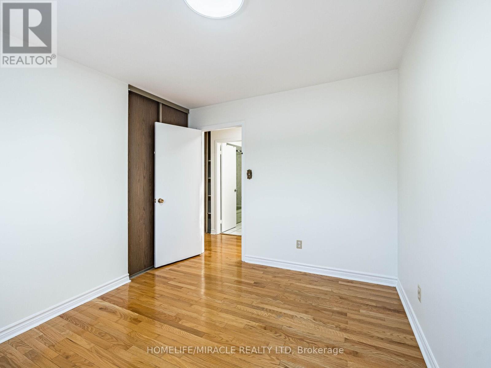209 Apache Trail, Toronto, Ontario  M2H 2J3 - Photo 22 - C12789082