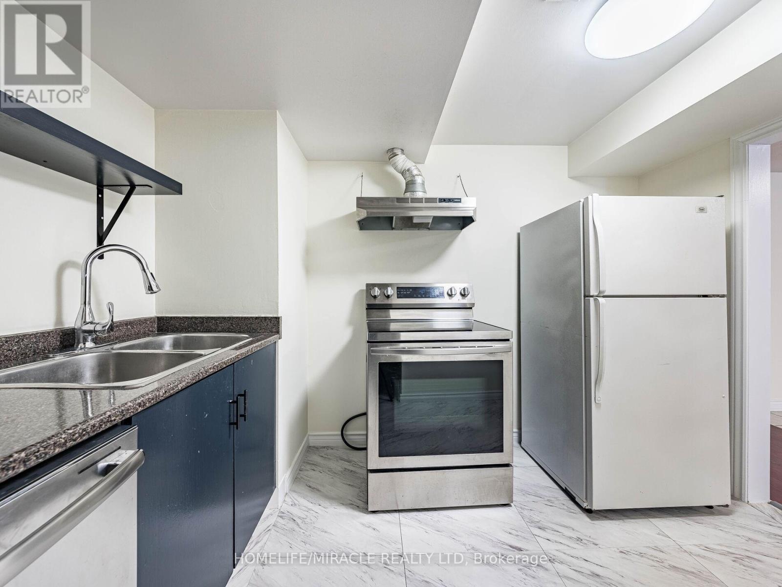 209 Apache Trail, Toronto, Ontario  M2H 2J3 - Photo 35 - C12789082