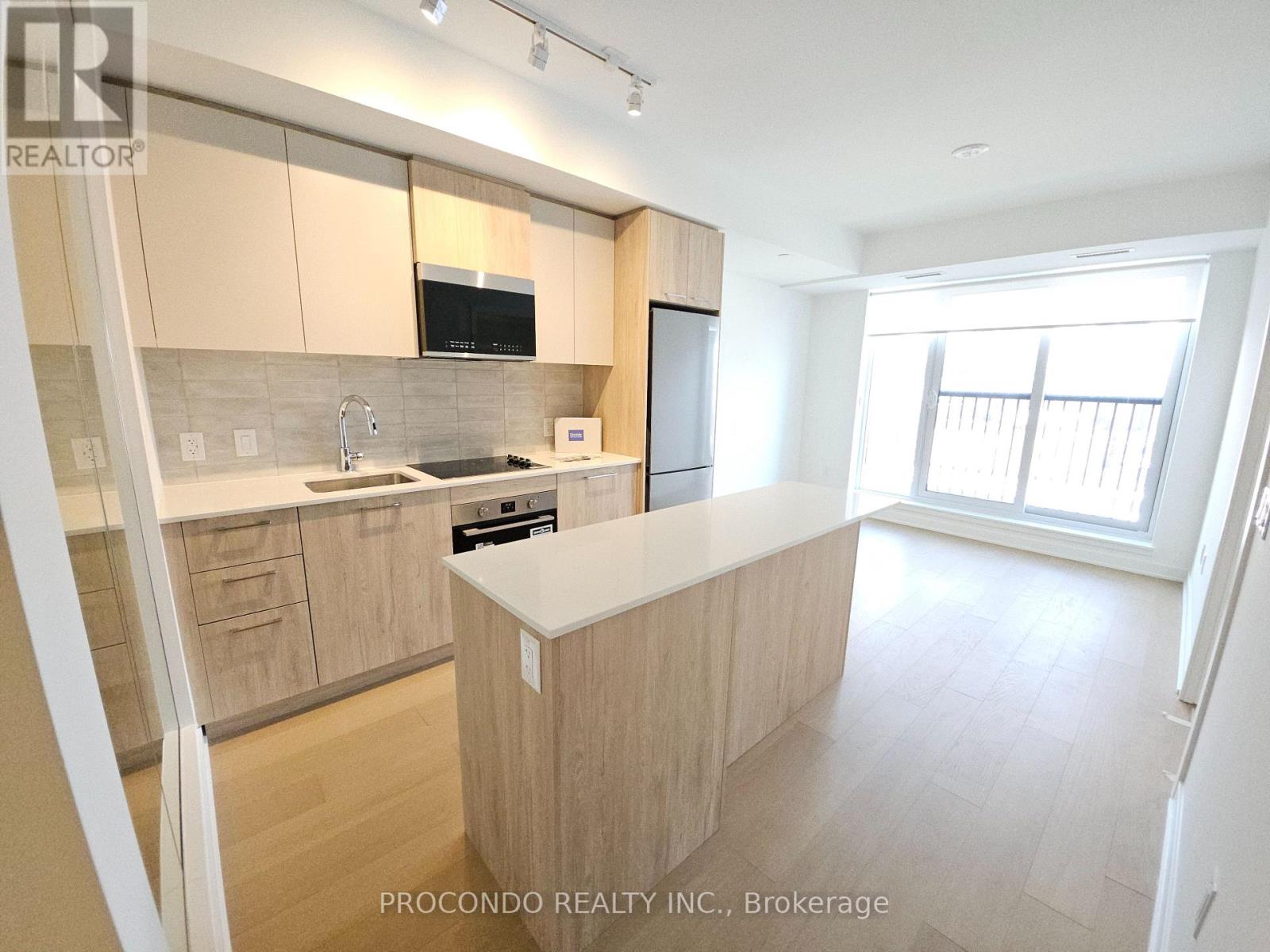 551 - 30 DREAMERS WAY, Toronto, Ontario