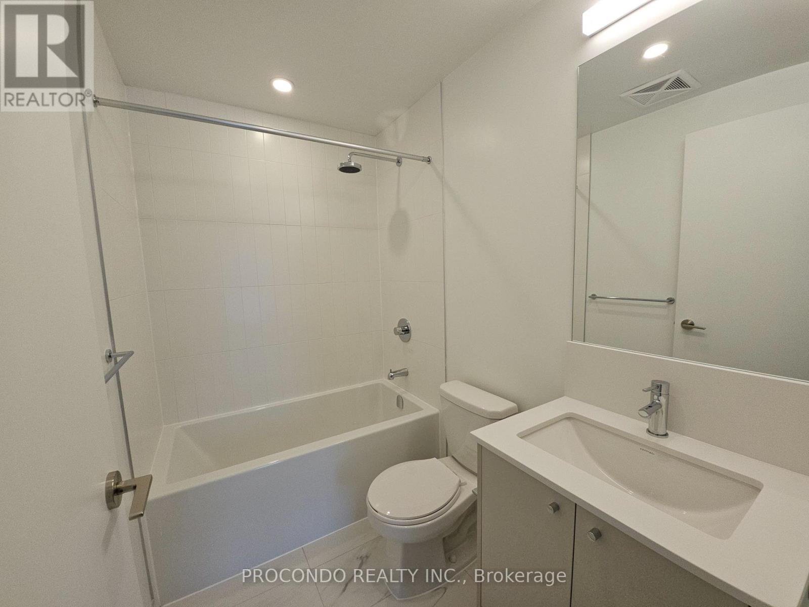 551 - 30 Dreamers Way, Toronto, Ontario  M5A 0Y7 - Photo 11 - C12789092