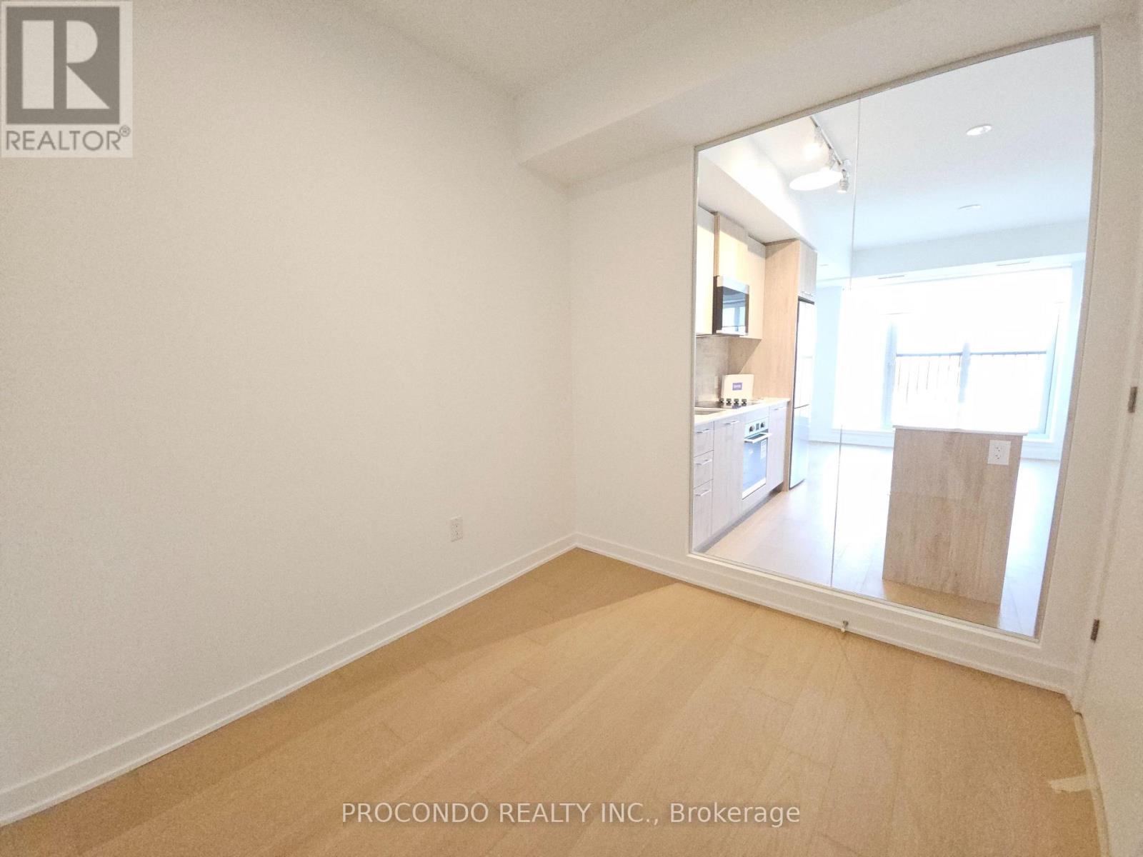 551 - 30 Dreamers Way, Toronto, Ontario  M5A 0Y7 - Photo 12 - C12789092