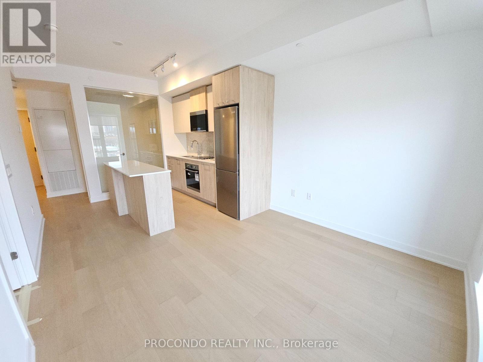 551 - 30 Dreamers Way, Toronto, Ontario  M5A 0Y7 - Photo 4 - C12789092