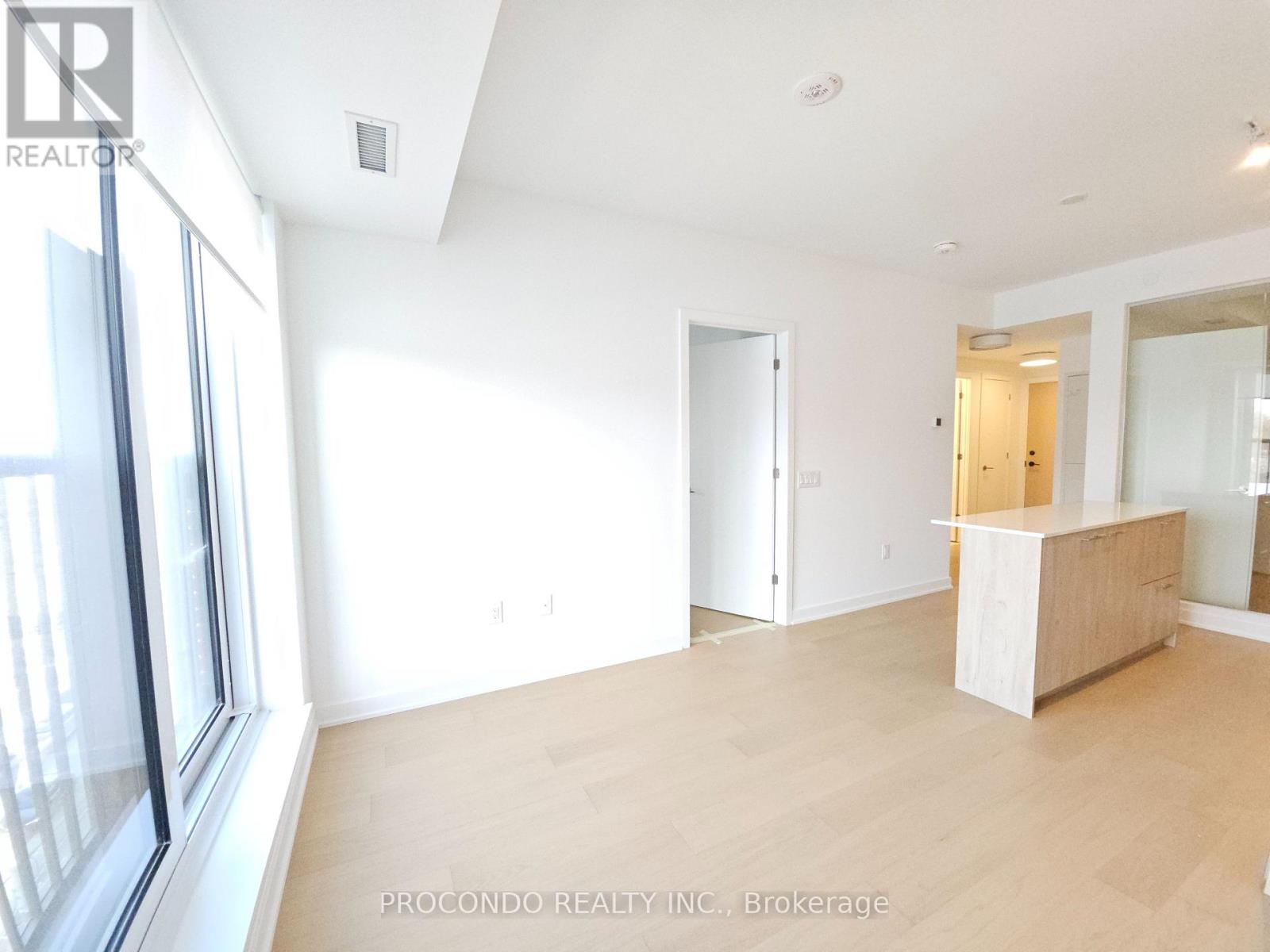 551 - 30 Dreamers Way, Toronto, Ontario  M5A 0Y7 - Photo 7 - C12789092