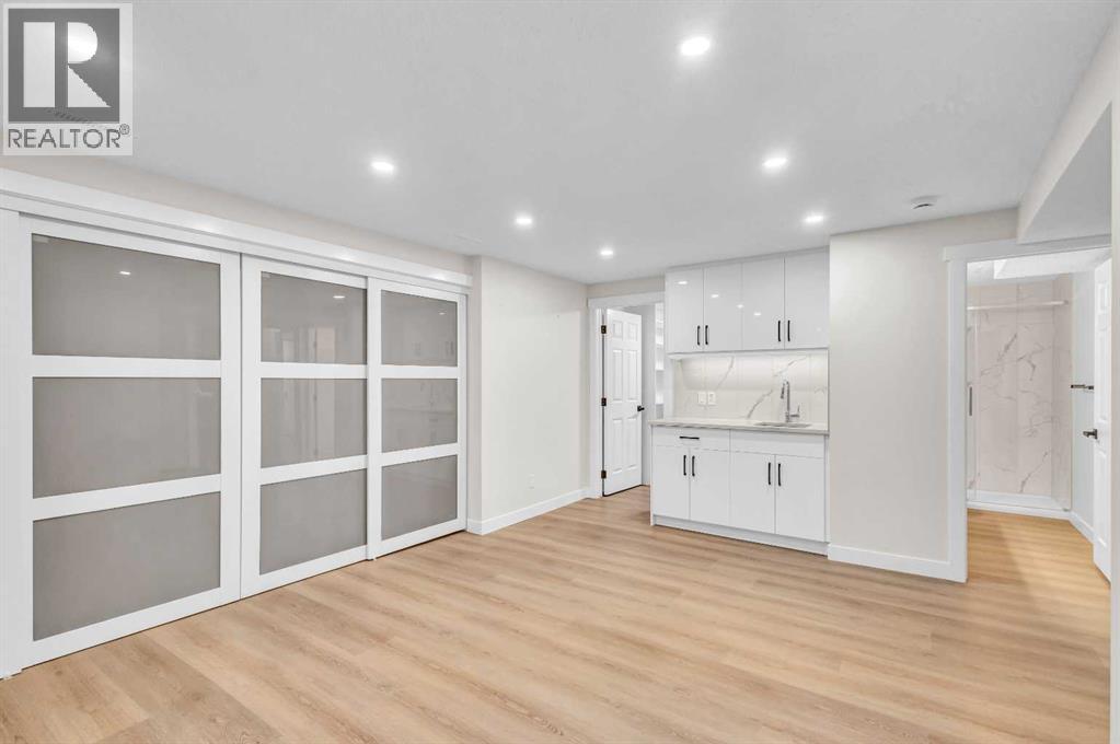 331 Springbank Place Sw, Calgary, Alberta  T3H 3S4 - Photo 31 - A2279966