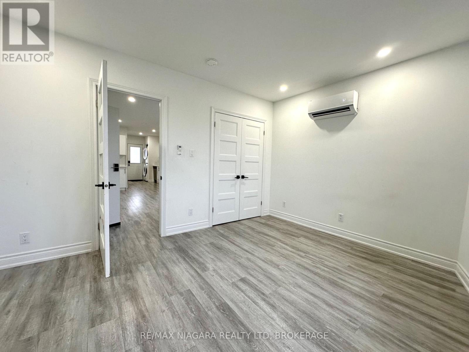 2 - 6063 Main Street, Niagara Falls, Ontario  L2G 6A1 - Photo 9 - X12789112