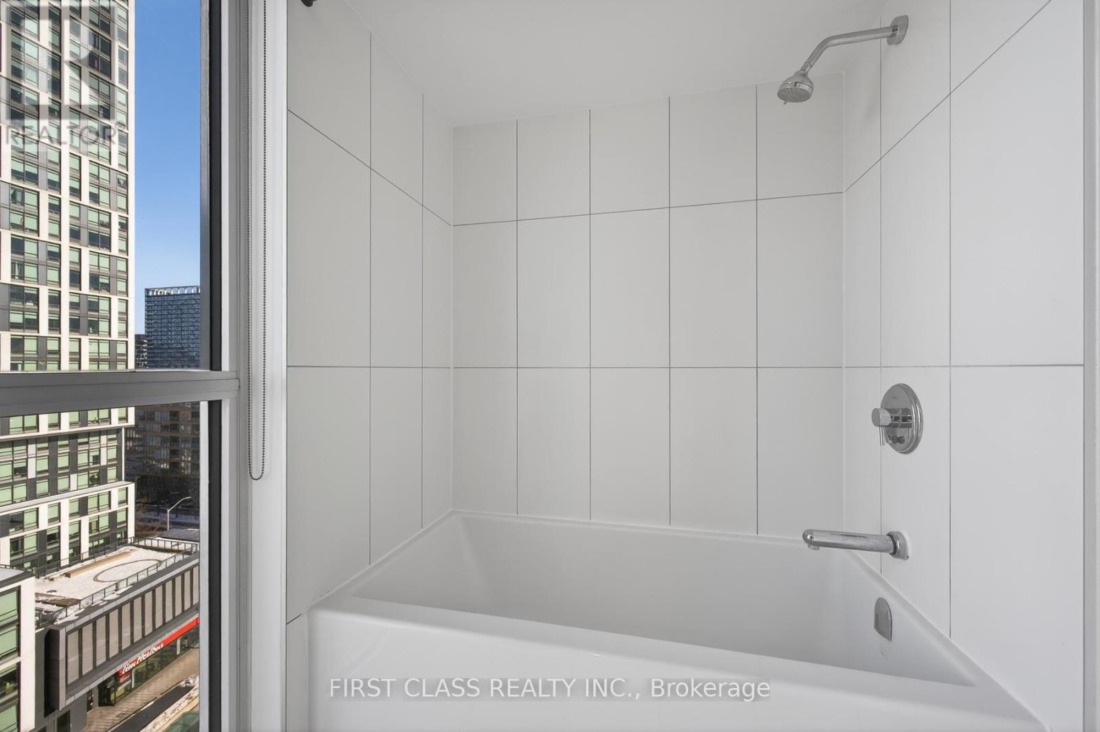 1212 - 85 Queens Wharf Road, Toronto, Ontario  M5V 0J9 - Photo 22 - C12789096