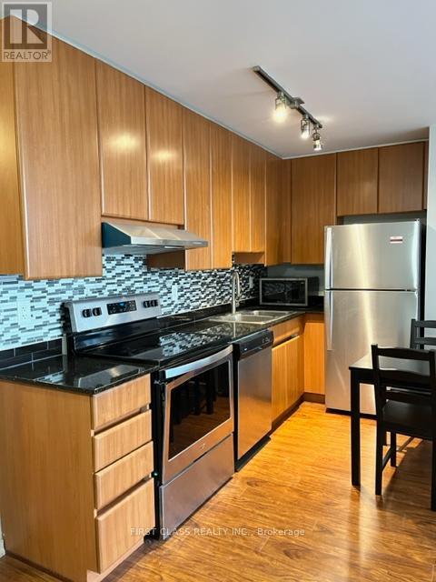 1503 - 30 Canterbury Place, Toronto, Ontario  M2N 0B9 - Photo 7 - C12789102