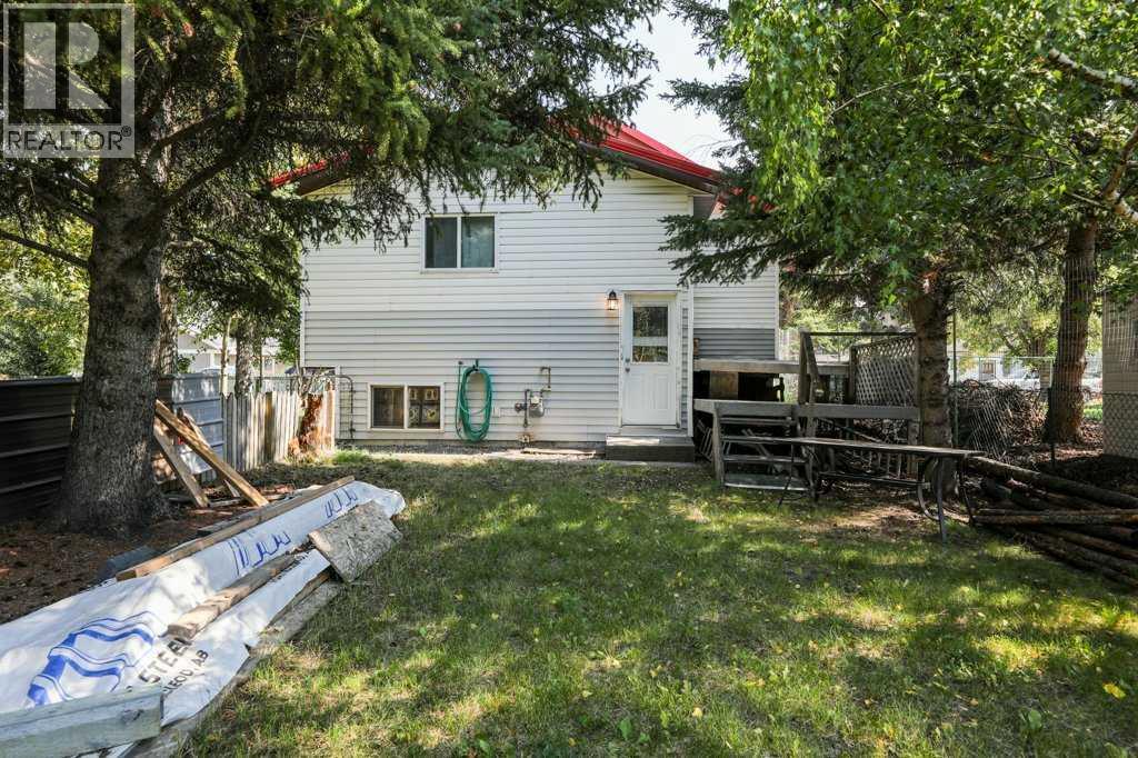 1310 83 Street, Coleman, Alberta  T0K 0M0 - Photo 28 - A2286478