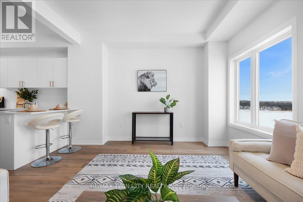 85 - 155 Equestrian Way, Cambridge, Ontario  N3E 0E7 - Photo 13 - X12789124