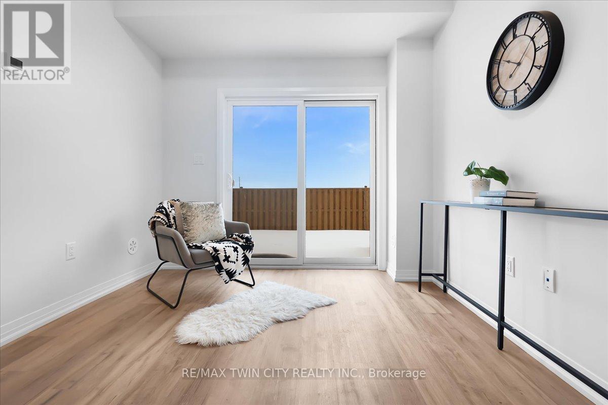 85 - 155 Equestrian Way, Cambridge, Ontario  N3E 0E7 - Photo 31 - X12789124