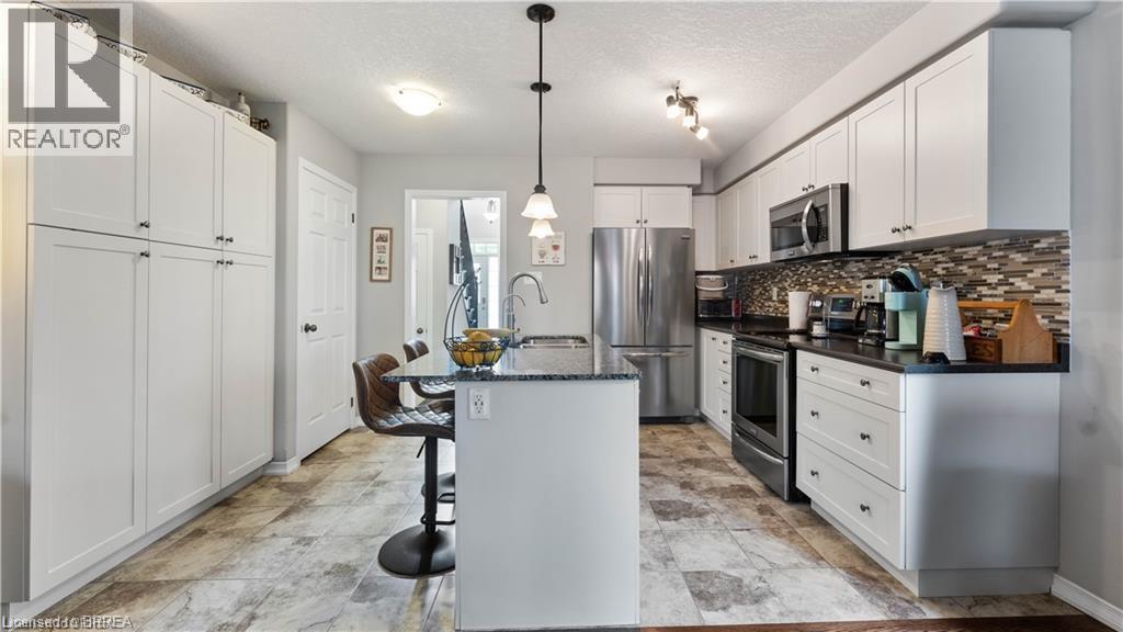 16 Dwyer Court, Brantford, Ontario  N3T 0G8 - Photo 11 - 40805176