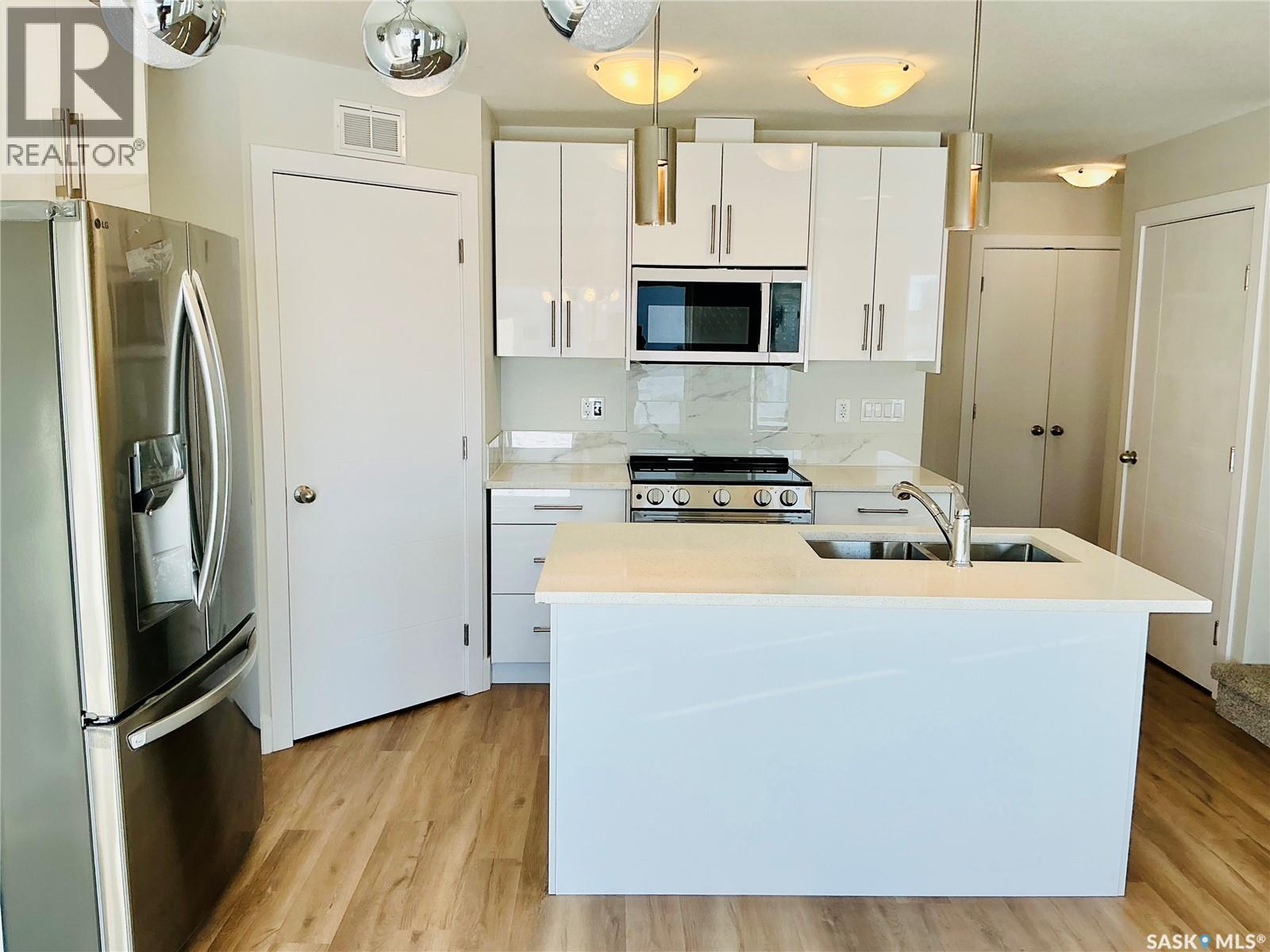 111 Stromberg Crescent, Saskatoon, Saskatchewan  S7L 7C4 - Photo 5 - SK028405