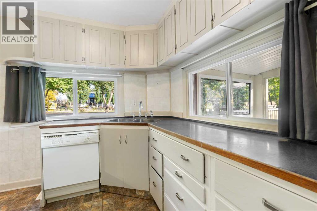 4801 50 Avenue, Mayerthorpe, Alberta  T0E 1N0 - Photo 8 - A2276914