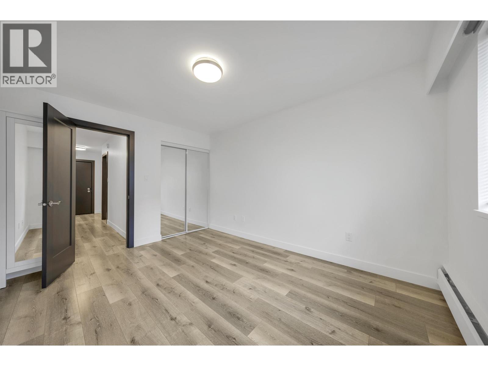 302 170 E 3rd Street, North Vancouver, British Columbia  V7L 1E6 - Photo 16 - R3089838