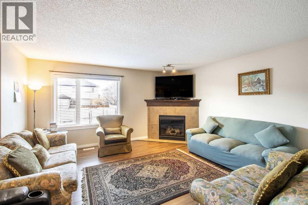 15 Kingsland Way Se, Airdrie, Alberta  T4A 0A4 - Photo 5 - A2249344