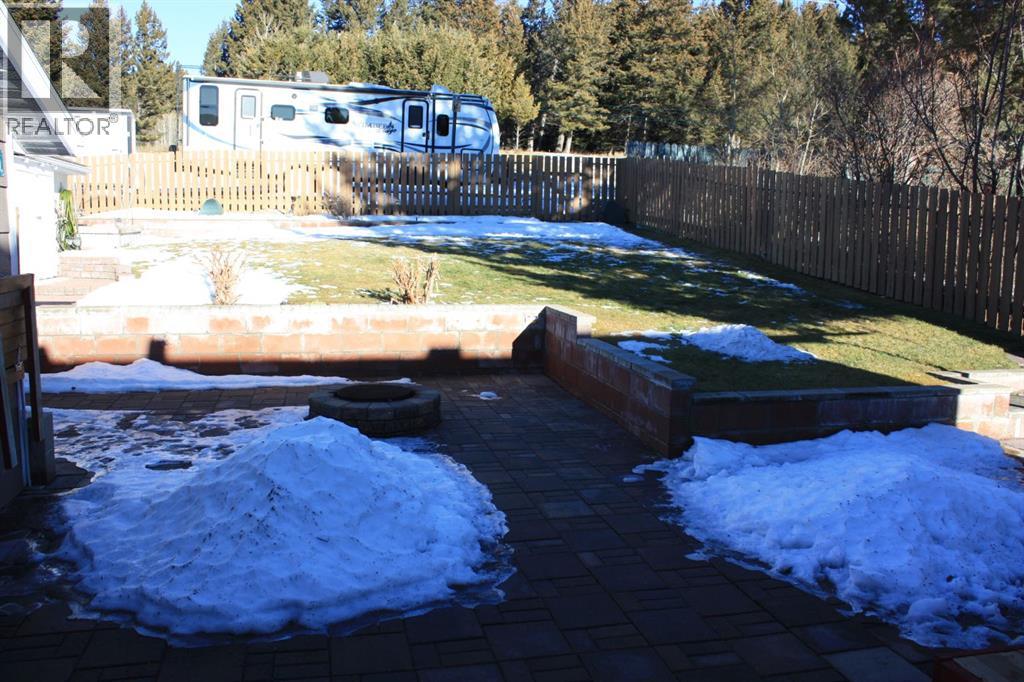 7605 29 Avenue, Coleman, Alberta  T0K 0M0 - Photo 9 - A2275772