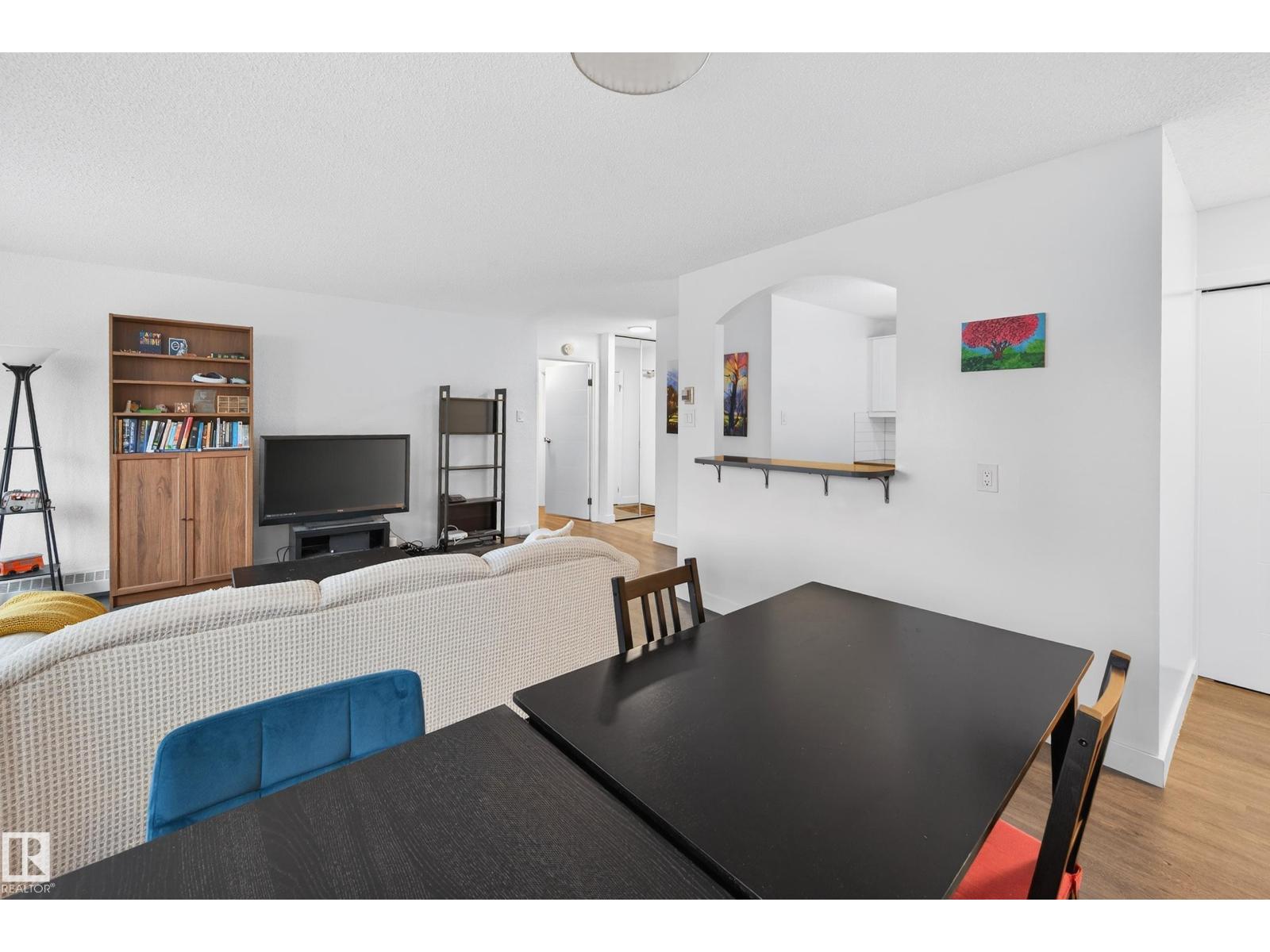 #602 9916 113 St Nw, Edmonton, Alberta  T5K 2N5 - Photo 8 - E4467838