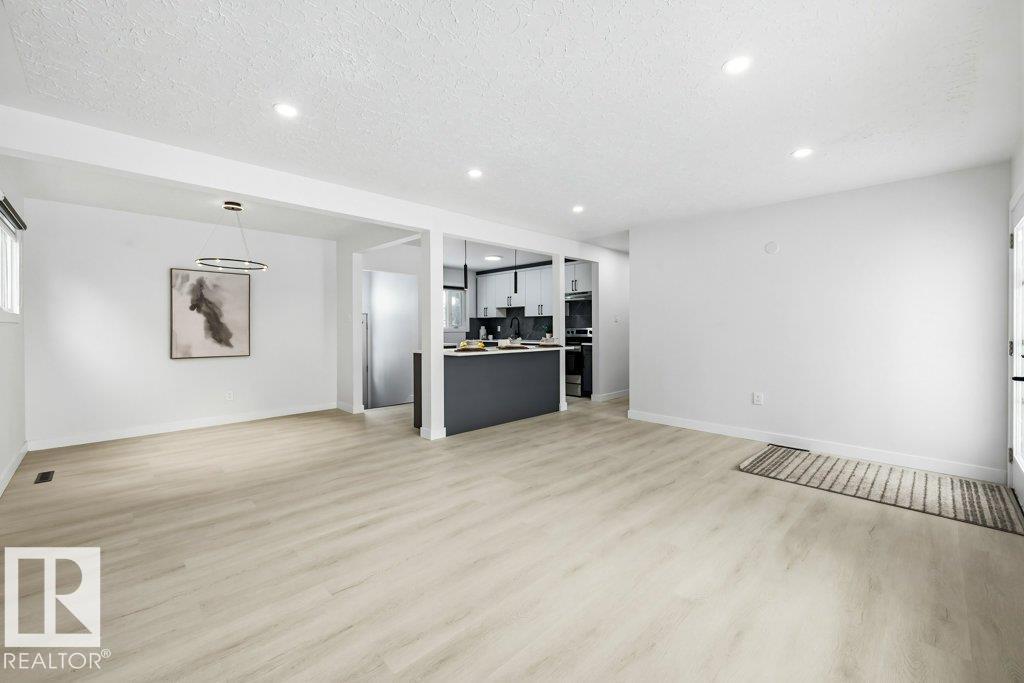 16206 83 Av Nw, Edmonton, Alberta  T5R 3V5 - Photo 15 - E4470630