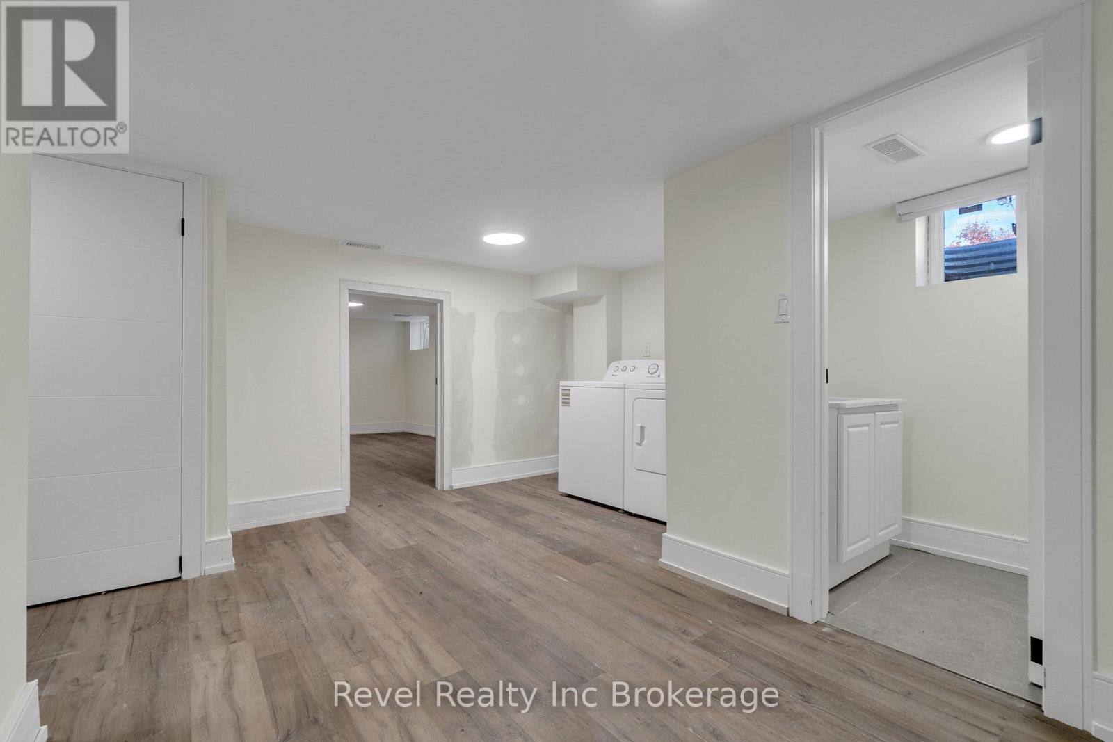 241 Charles Street W, Ingersoll, Ontario  N5C 2M5 - Photo 21 - X12789150