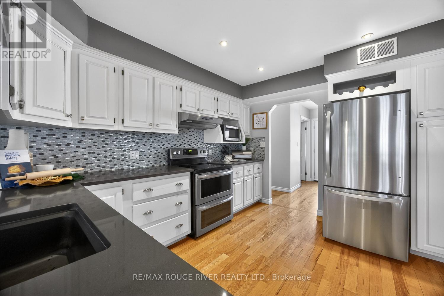 7 Jane Street, Port Hope, Ontario  L1A 2E4 - Photo 9 - X12788702