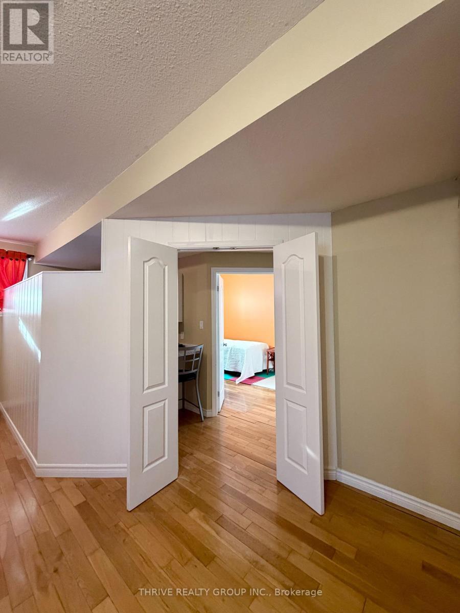 Lower - 2230 Coronation Drive, London North, Ontario  N6G 0B9 - Photo 8 - X12659714