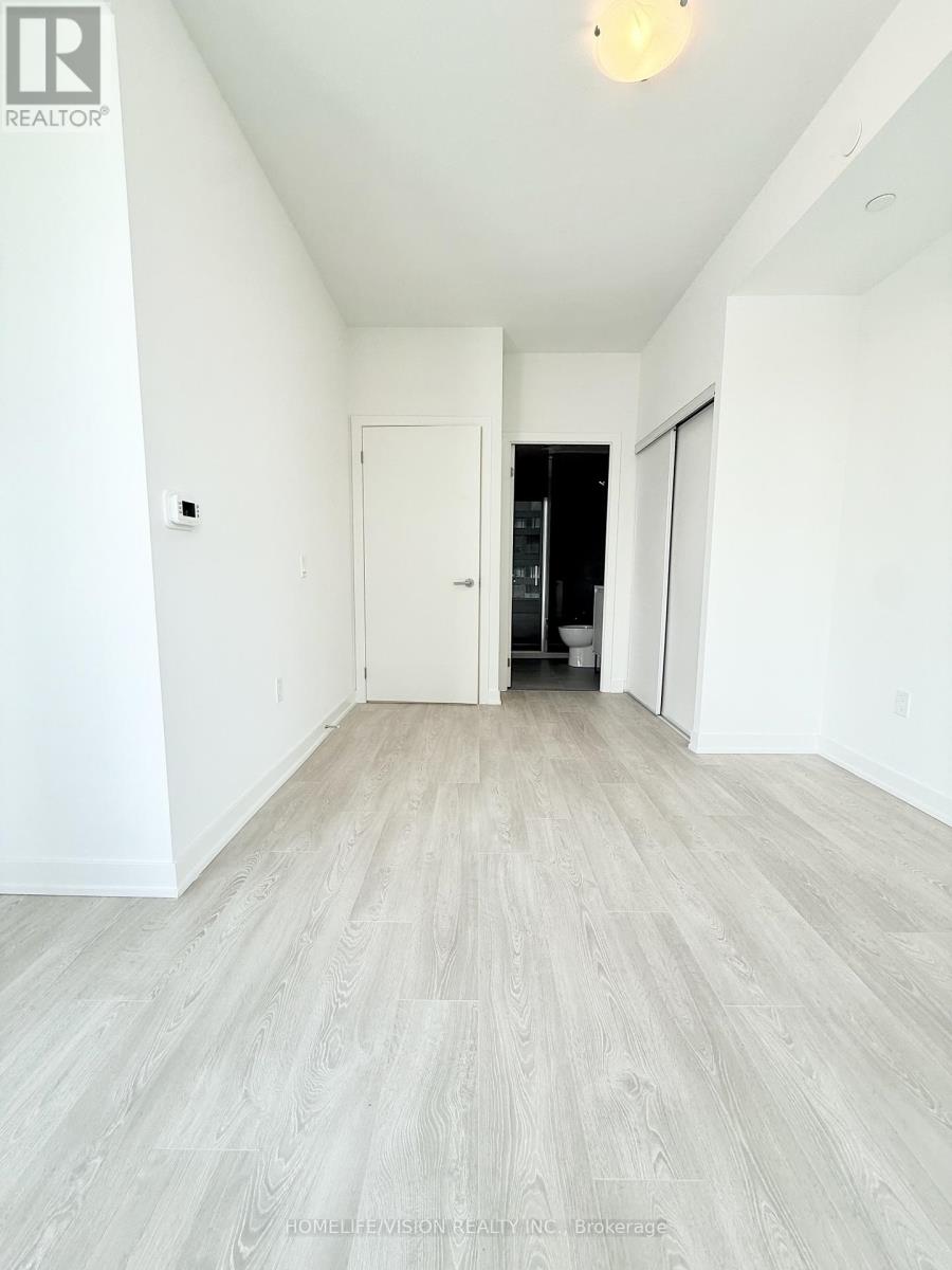 1402 - 1 Quarrington Lane, Toronto, Ontario  M3C 0S4 - Photo 14 - C12787934