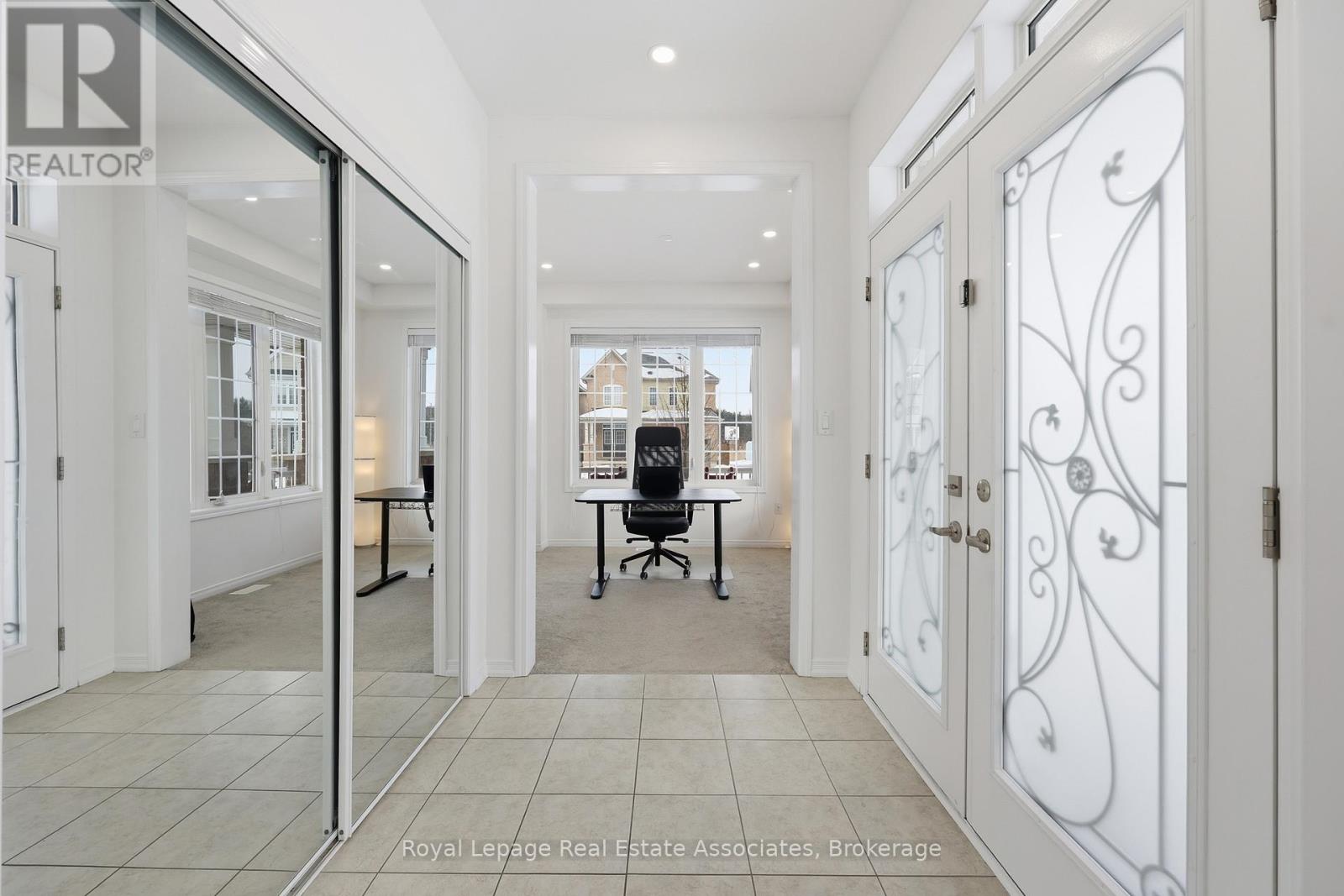 121 Esther Crescent, Thorold, Ontario  L3B 0H1 - Photo 10 - X12774208