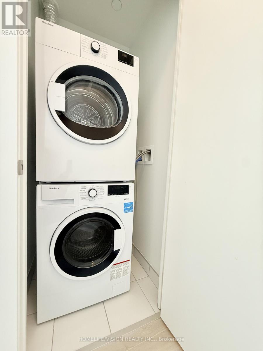 1402 - 1 Quarrington Lane, Toronto, Ontario  M3C 0S4 - Photo 19 - C12787934