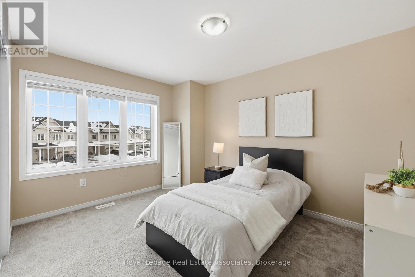 121 Esther Crescent, Thorold, Ontario  L3B 0H1 - Photo 28 - X12774208