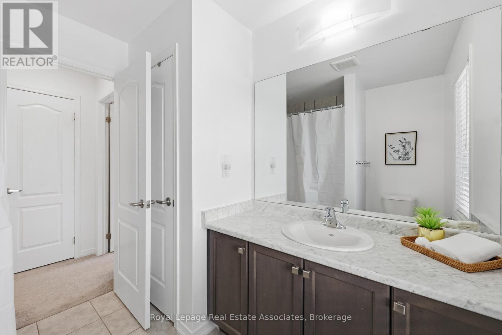 121 Esther Crescent, Thorold, Ontario  L3B 0H1 - Photo 33 - X12774208