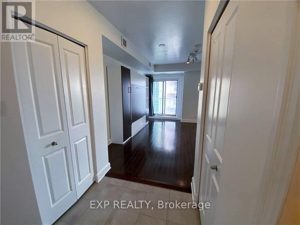 2208 - 242 Rideau Street, Ottawa, Ontario  K1N 0B7 - Photo 4 - X12789066