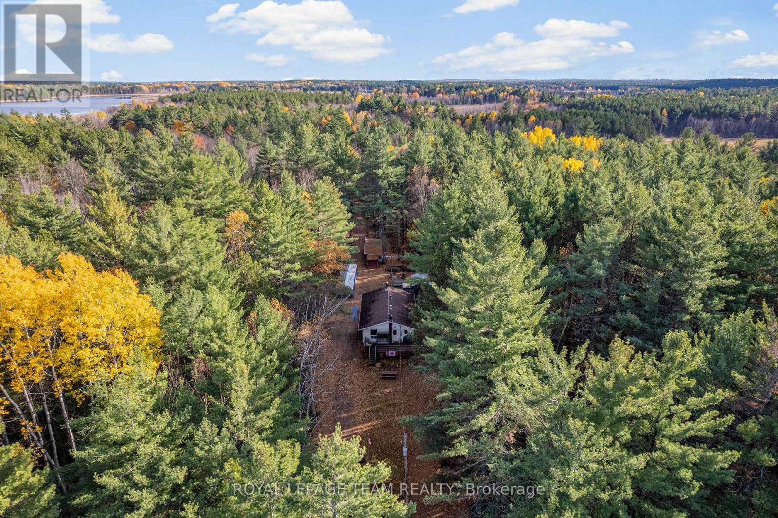 725 Marsh Road, North Algona Wilberforce, Ontario  K8A 6W4 - Photo 1 - X12481689