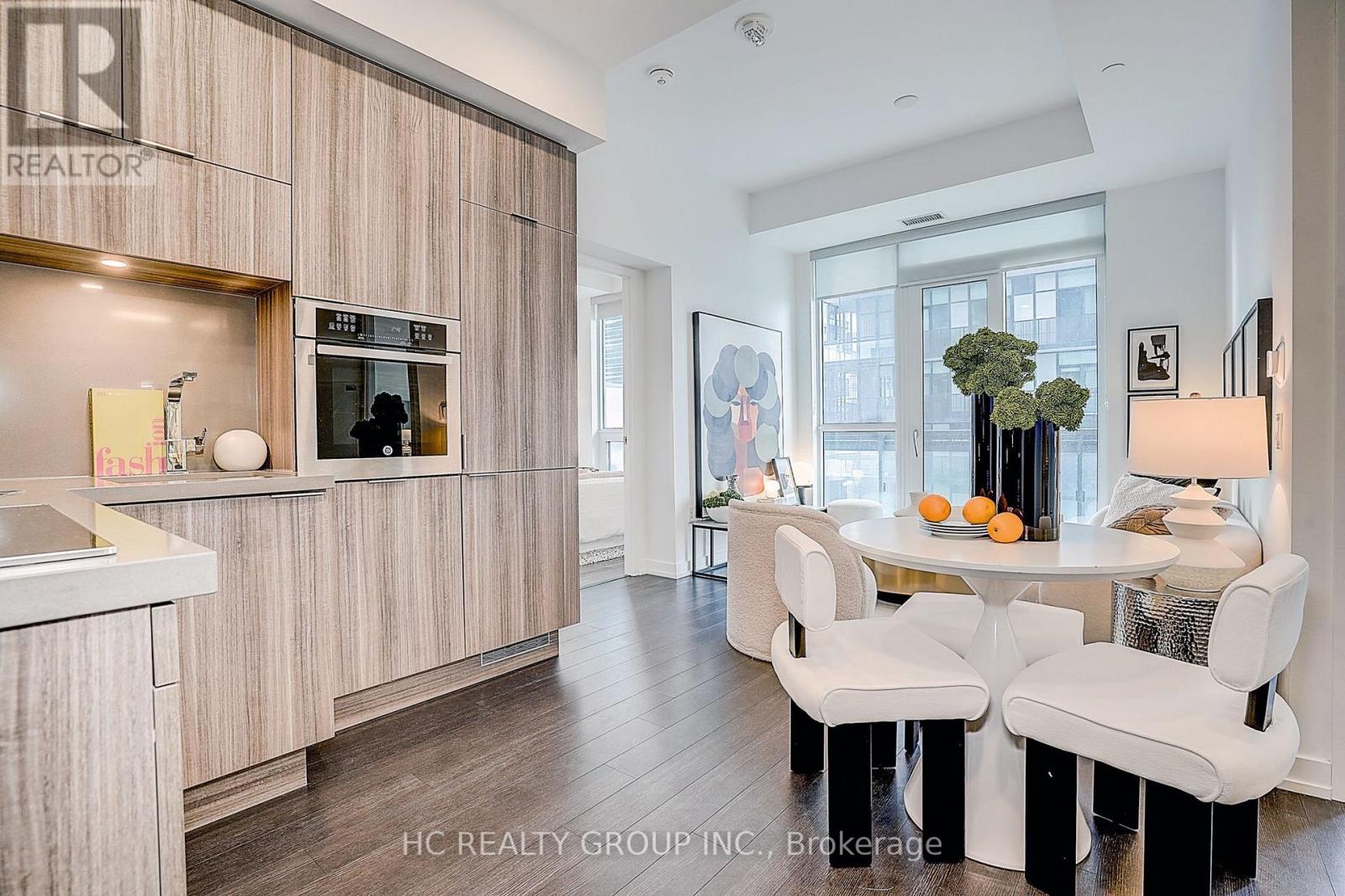 3007 - 39 Roehampton Avenue, Toronto, Ontario  M4P 1P9 - Photo 13 - C12789130