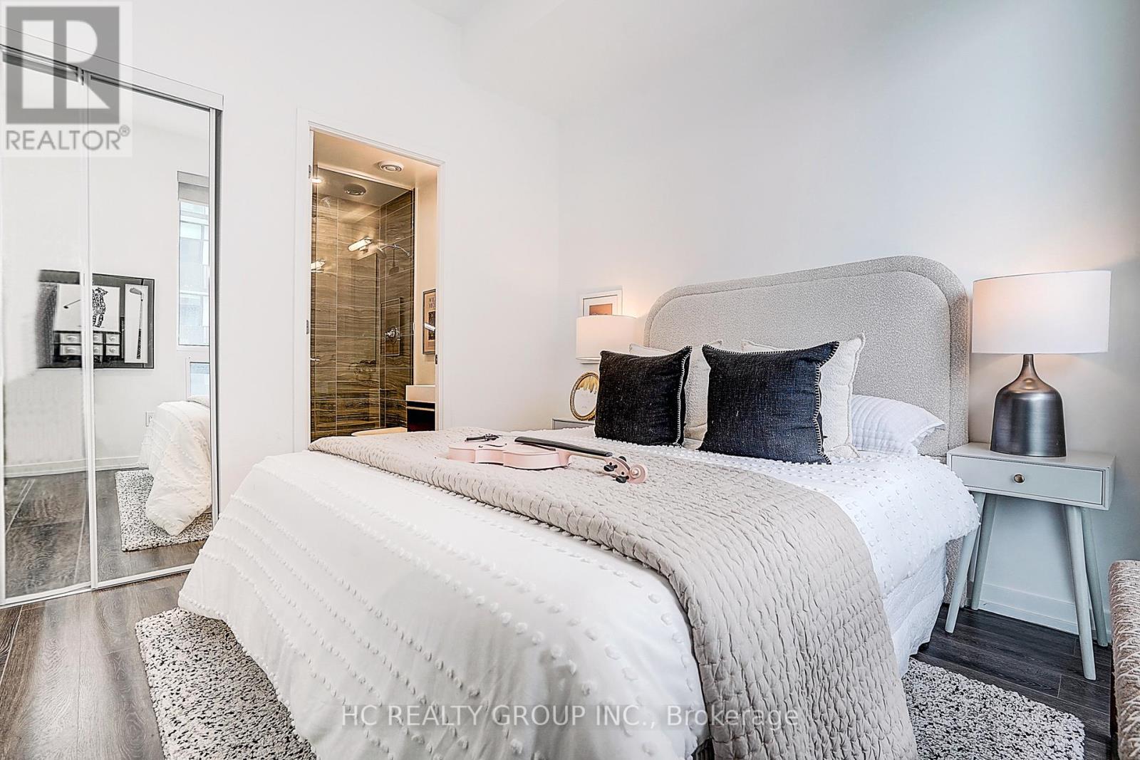 3007 - 39 Roehampton Avenue, Toronto, Ontario  M4P 1P9 - Photo 21 - C12789130