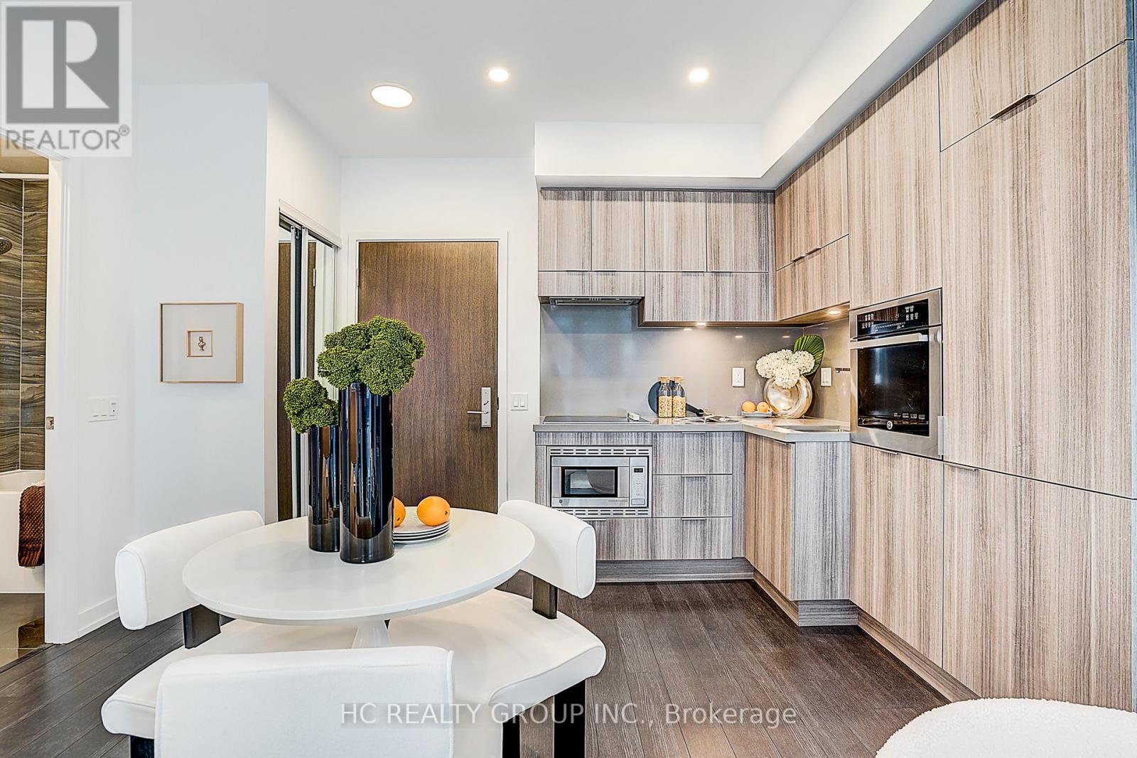 3007 - 39 Roehampton Avenue, Toronto, Ontario  M4P 1P9 - Photo 33 - C12789130