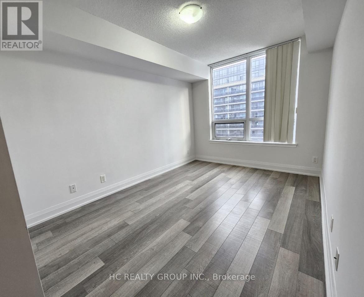 716 - 376 Highway 7 Road E, Richmond Hill, Ontario  L4B 0C7 - Photo 5 - N12789154