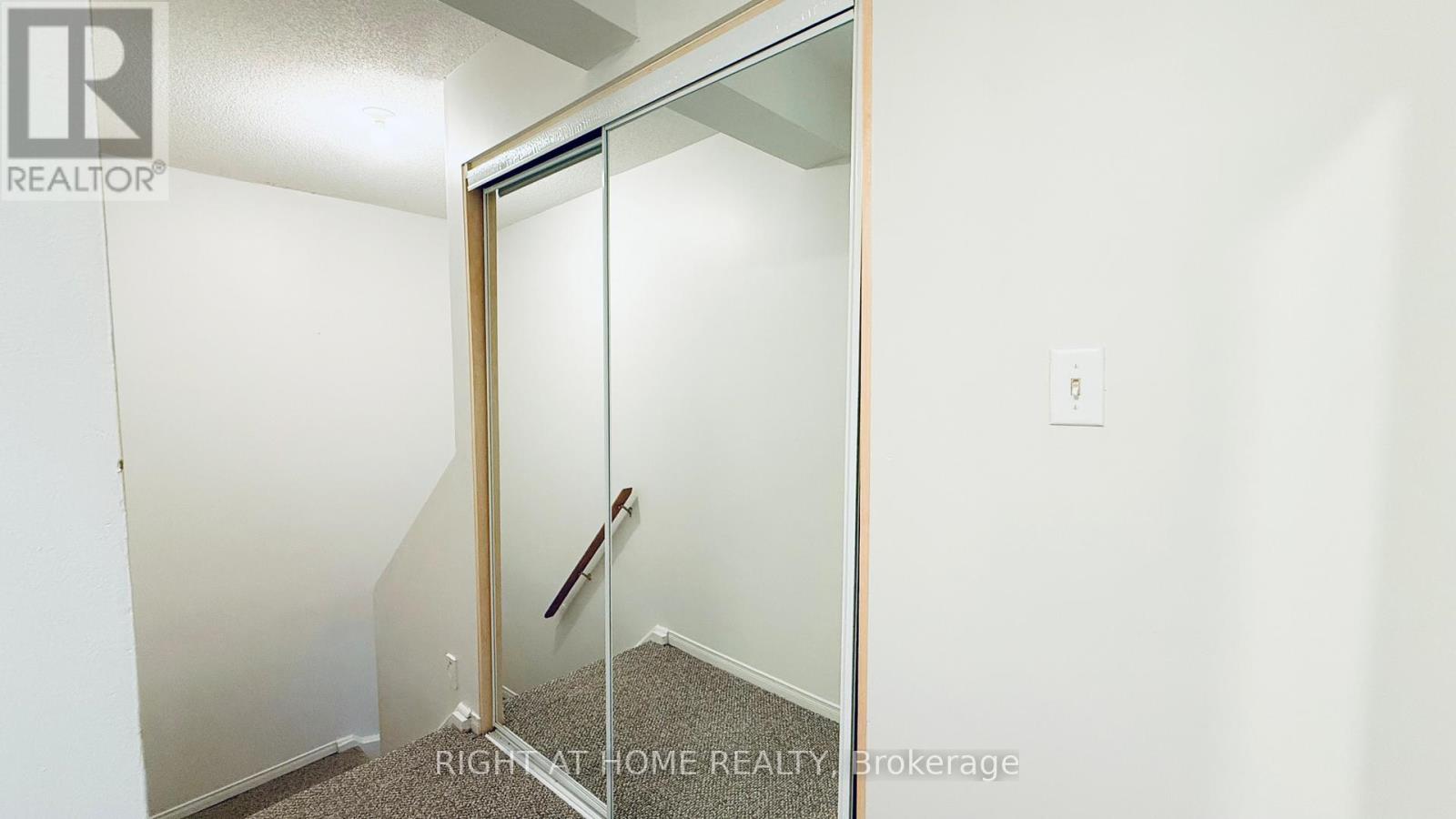 934 - 75 Weldrick Road E, Richmond Hill, Ontario  L4C 3T9 - Photo 18 - N12789164