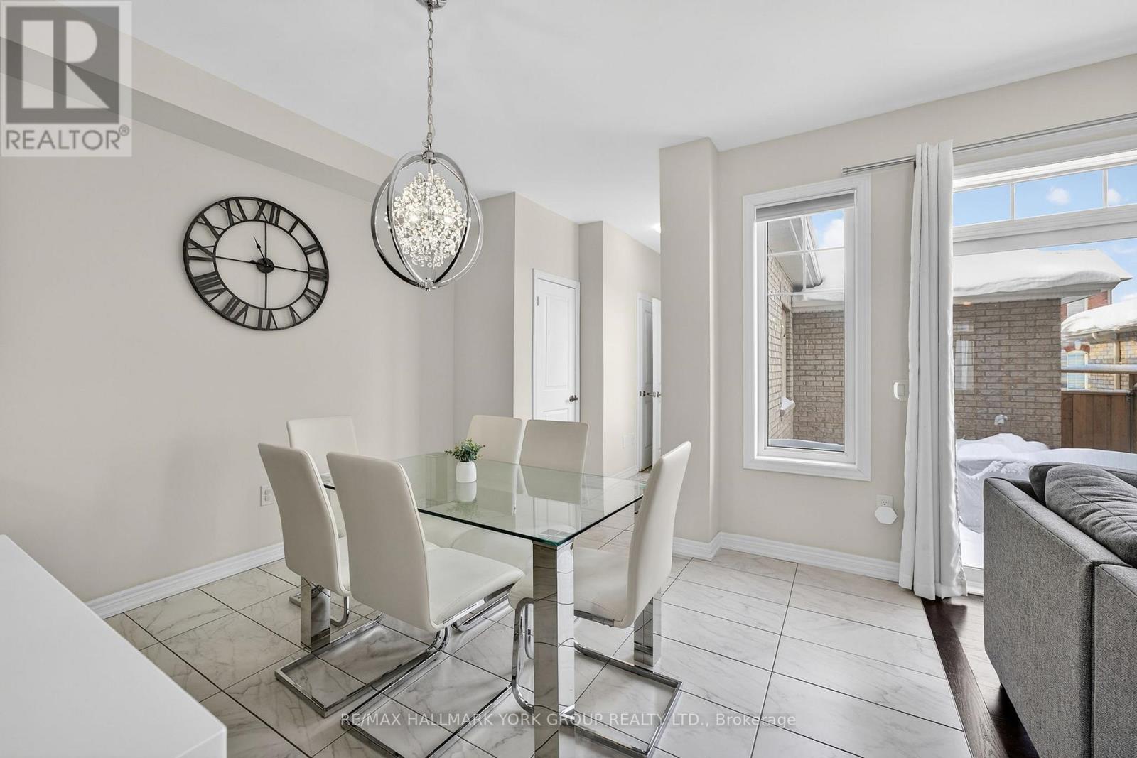 19850 Leslie Street, East Gwillimbury, Ontario  L9N 0R9 - Photo 16 - N12789170