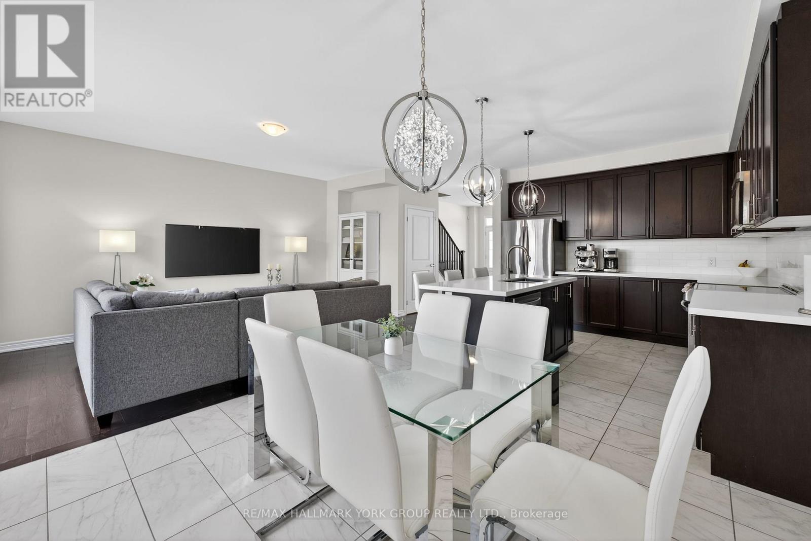 19850 Leslie Street, East Gwillimbury, Ontario  L9N 0R9 - Photo 17 - N12789170